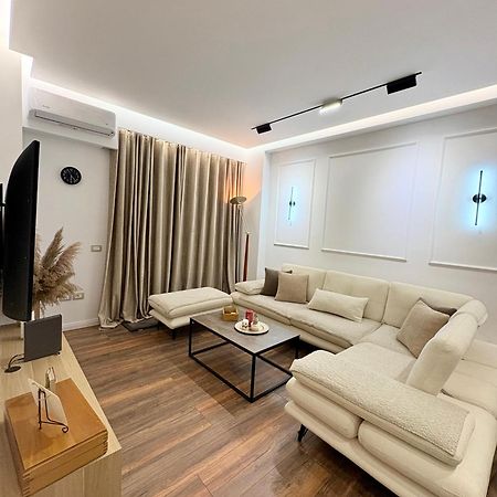 Alajs Apartament Vlorë Eksteriør bilde