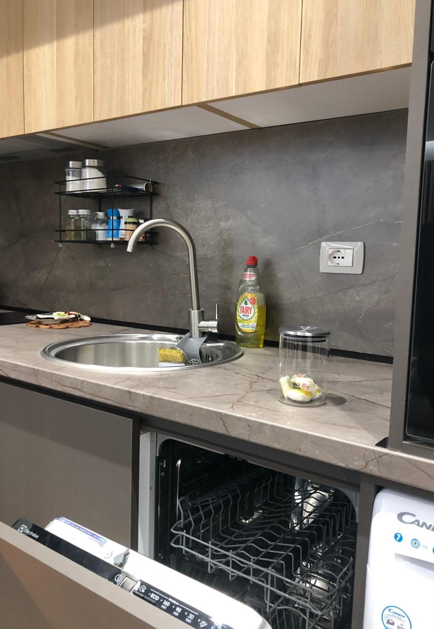 Alajs Apartament Vlorë Eksteriør bilde