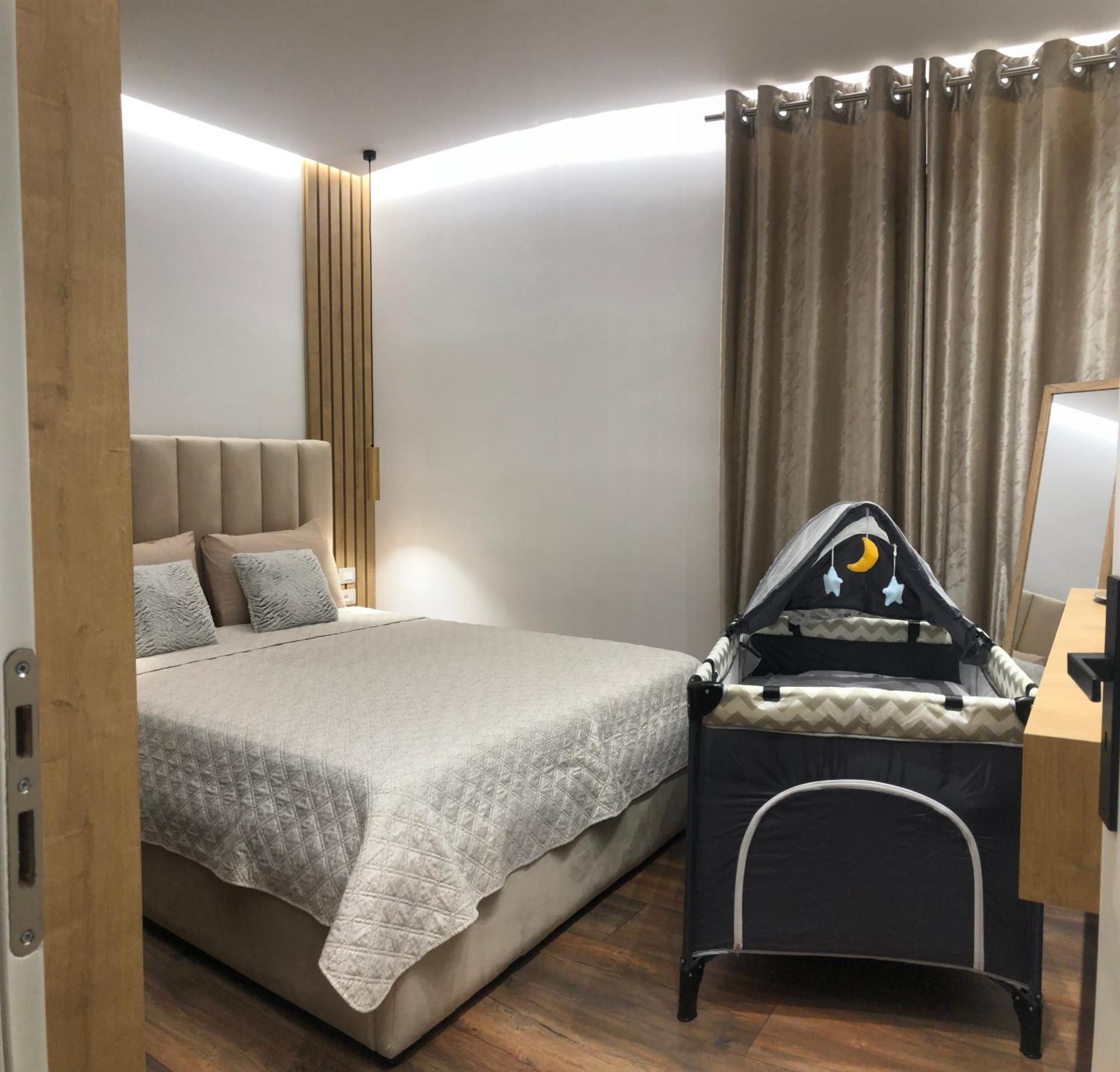 Alajs Apartament Vlorë Eksteriør bilde