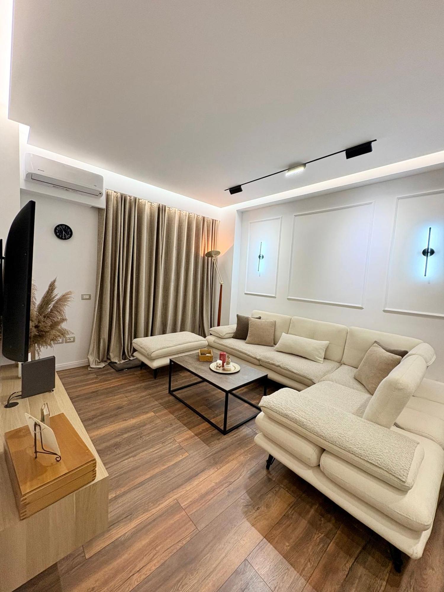 Alajs Apartament Vlorë Eksteriør bilde